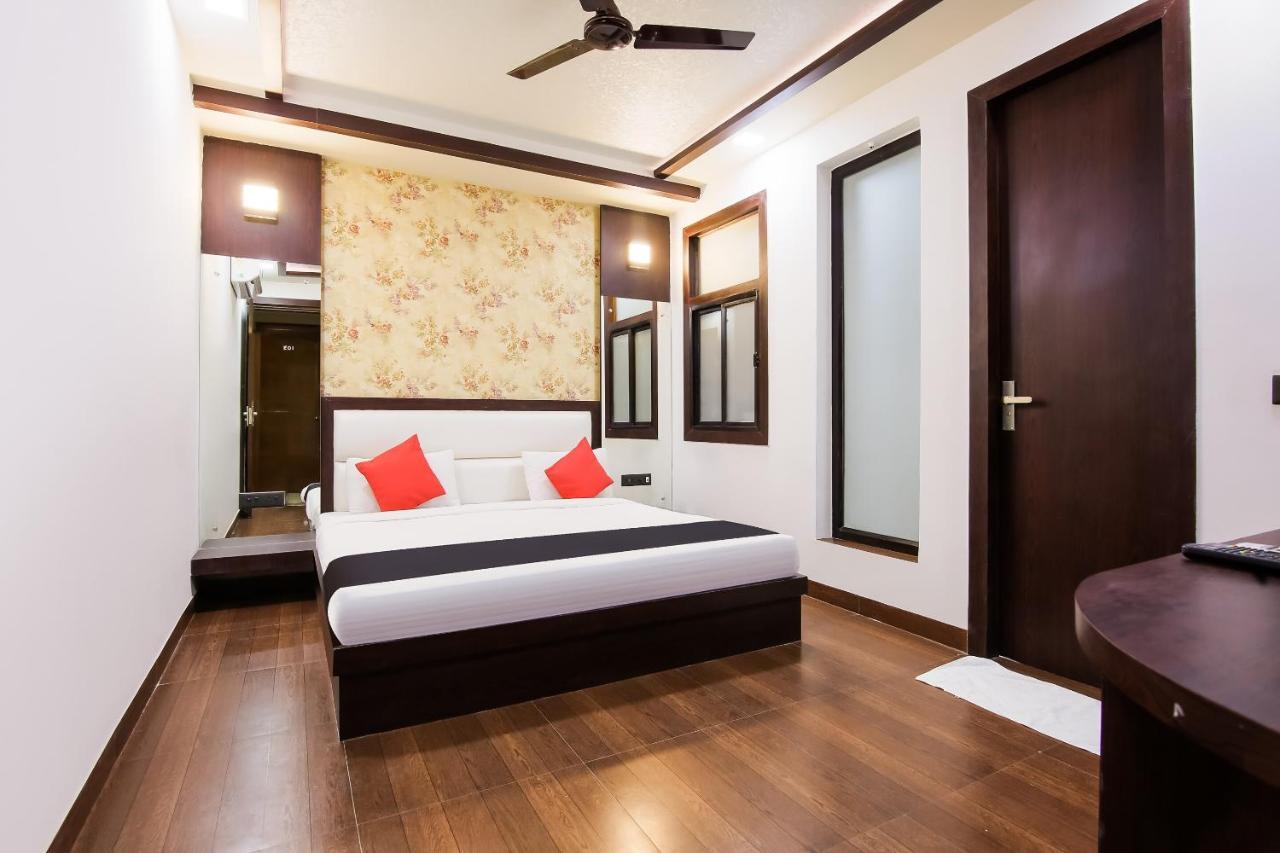 Hotel Grand Sparrow Inn Агра Экстерьер фото